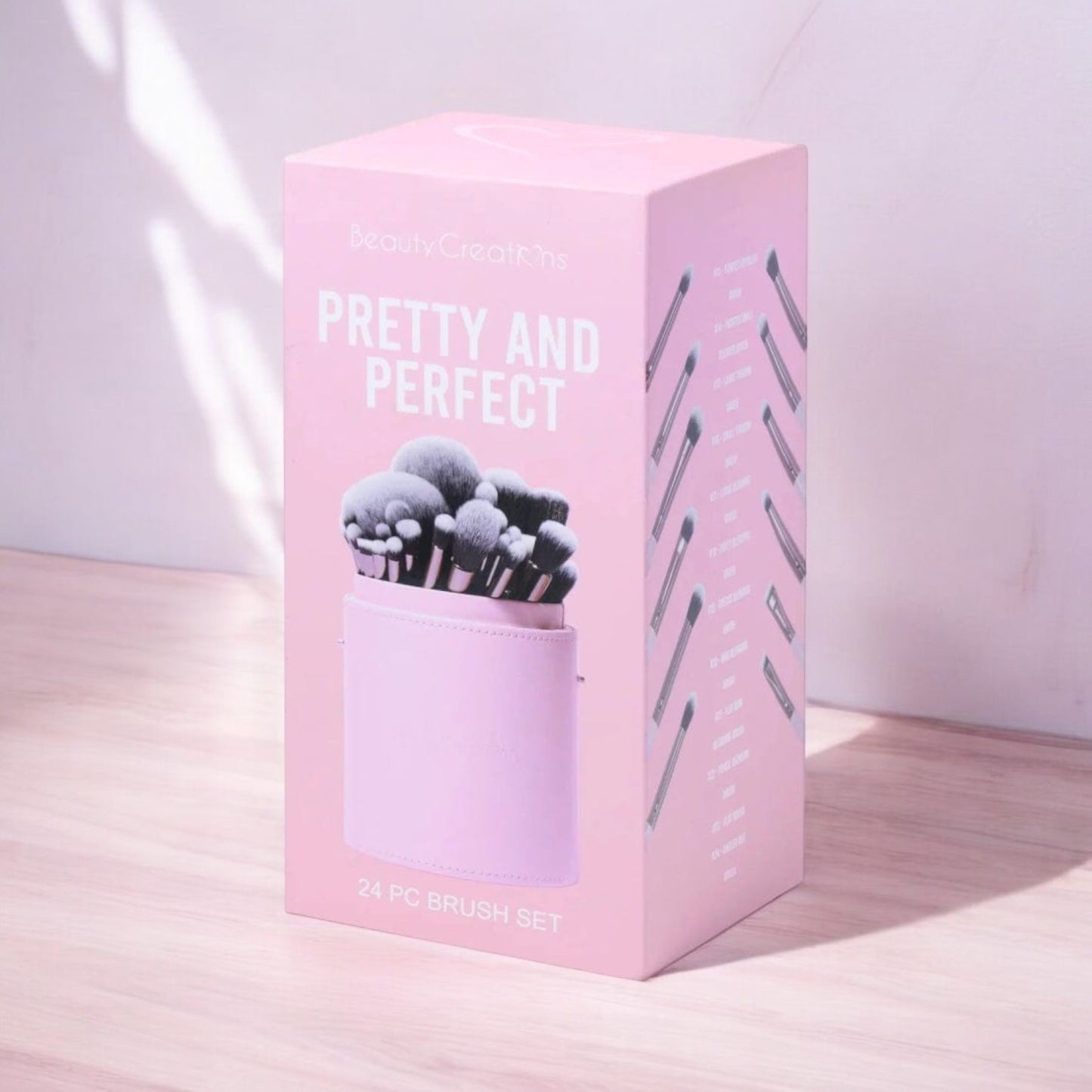 SET DE BROCHAS 24 PIEZAS PRETTY AND PERFECT BEAUTY CREATIONS