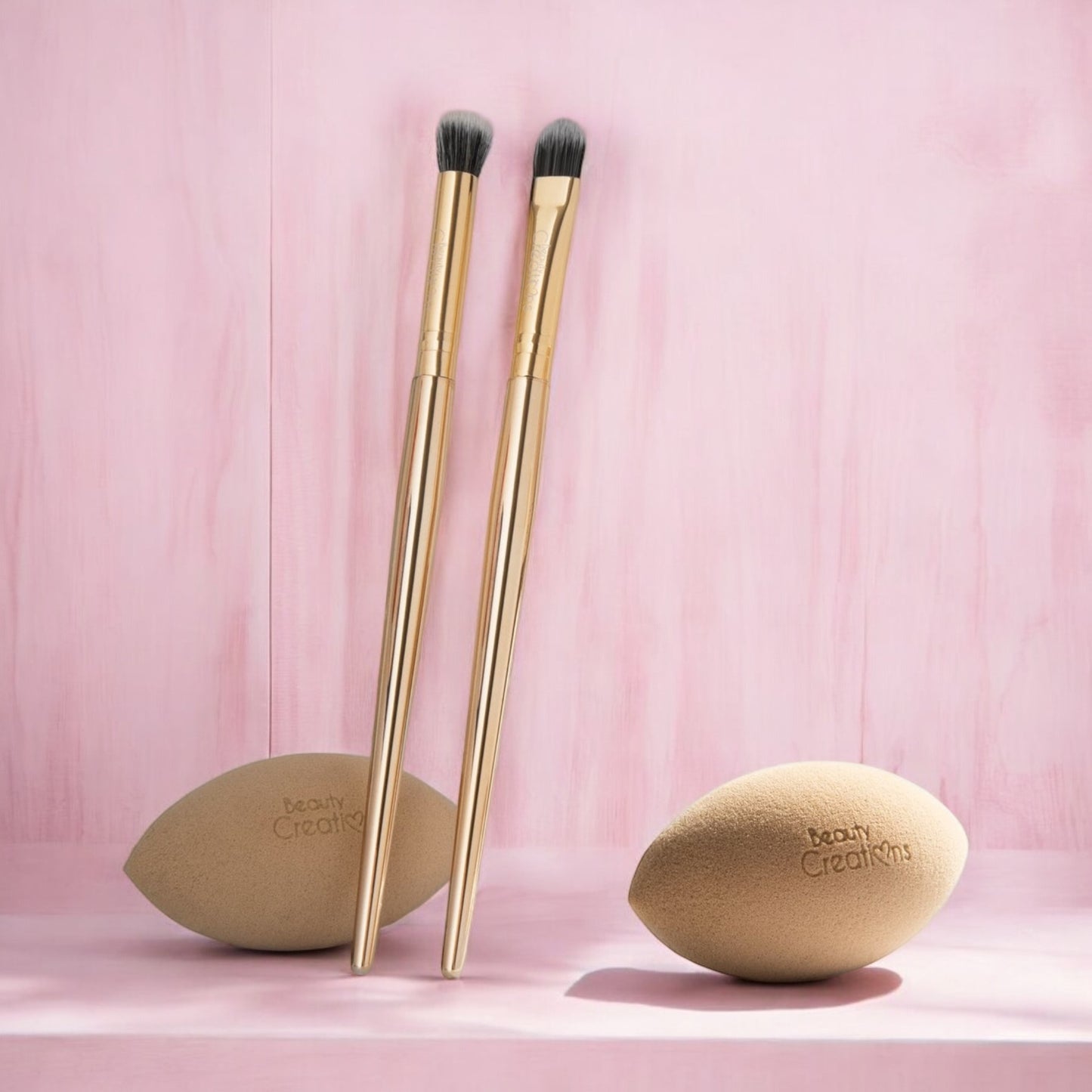 FLAWLESS STAY CONCEALER FLAT BRUSH