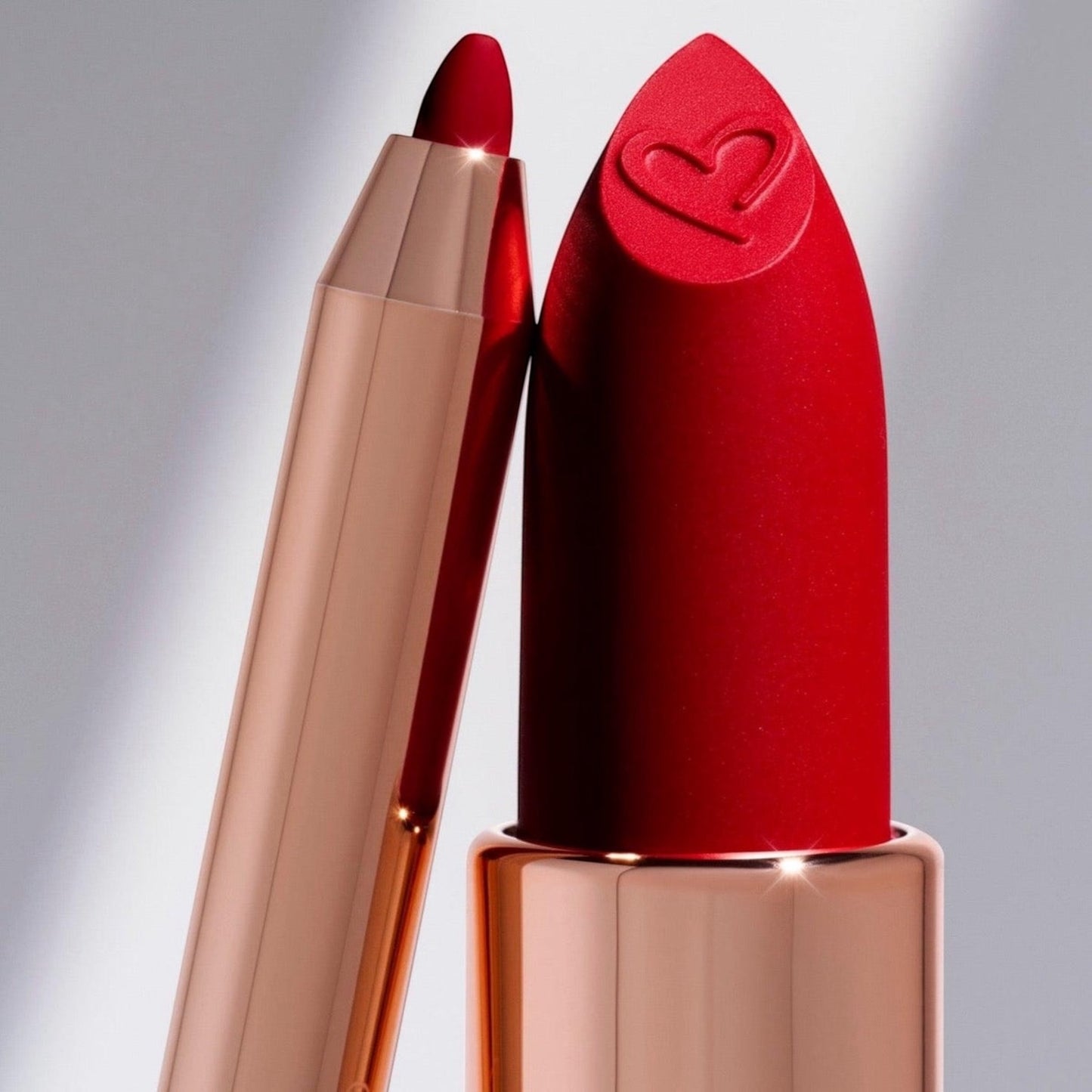 THE TRUE RED KIT ROSY MCMICHAEL X BEAUTY CREATIONS