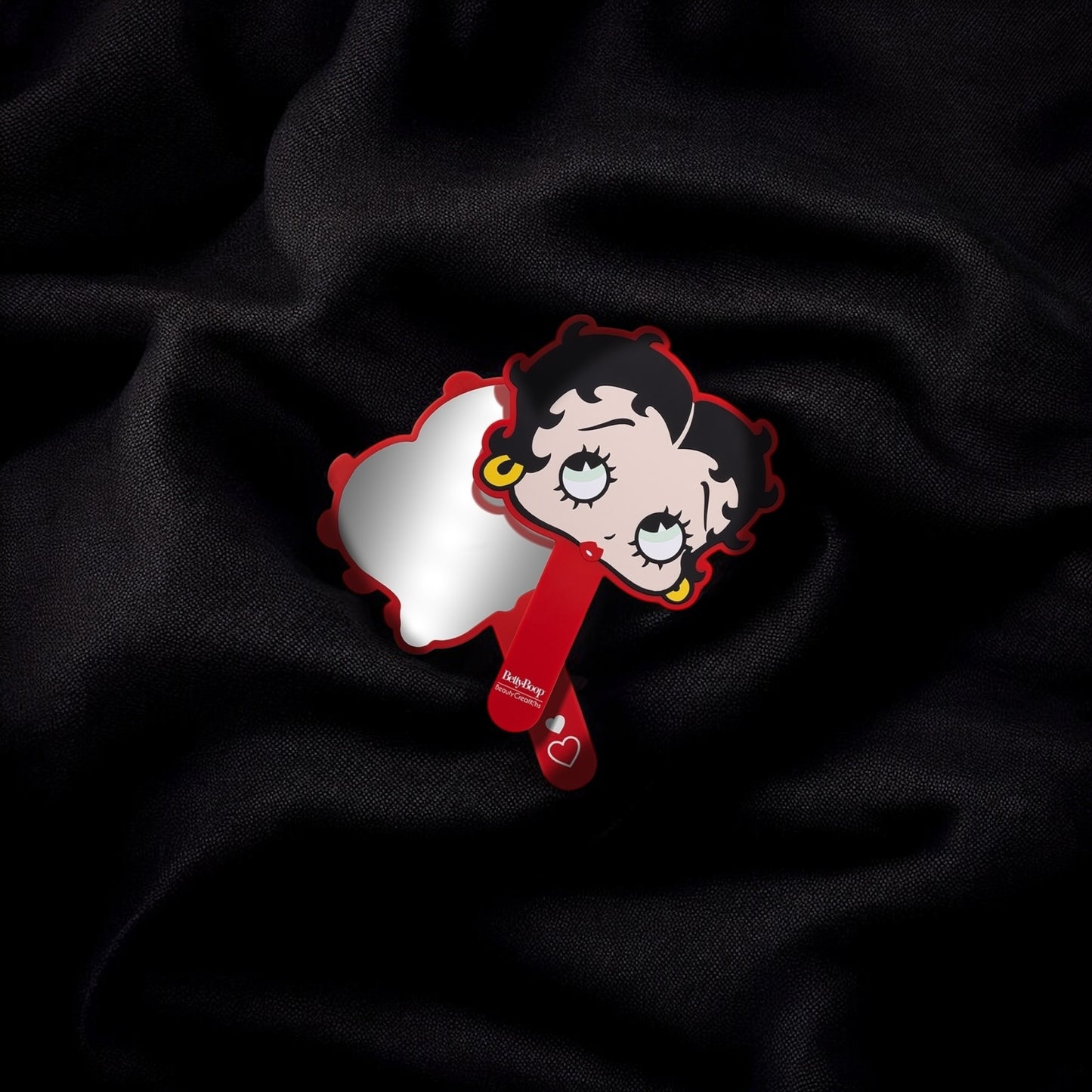 BETTY BOOP X BEAUTY CREATIONS EMBRACE YOUR BETTY HANDHELD MIRROR